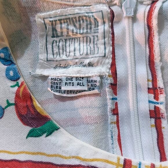 Vintage Kitsch'n Couture Dress from Vintage Fruit Tablecloth L B36 W34 - Hey Viv - Picture 7 of 8